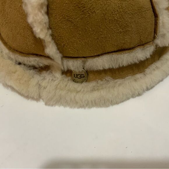 Ugg one size UGG Sheepskin Bucket Hat Sz.one  size Tan fur main image 5